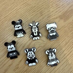 Disney Vinylnation Pin Set